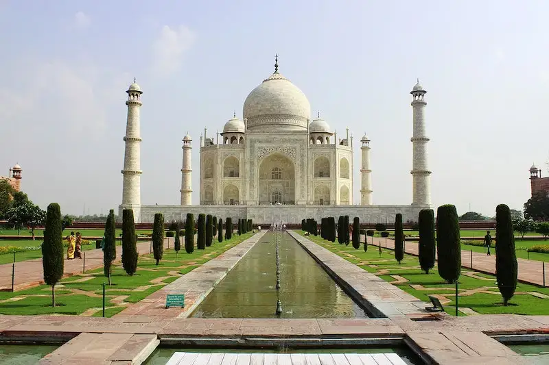 Taj Mahal: A Marvel of Love and Architecture